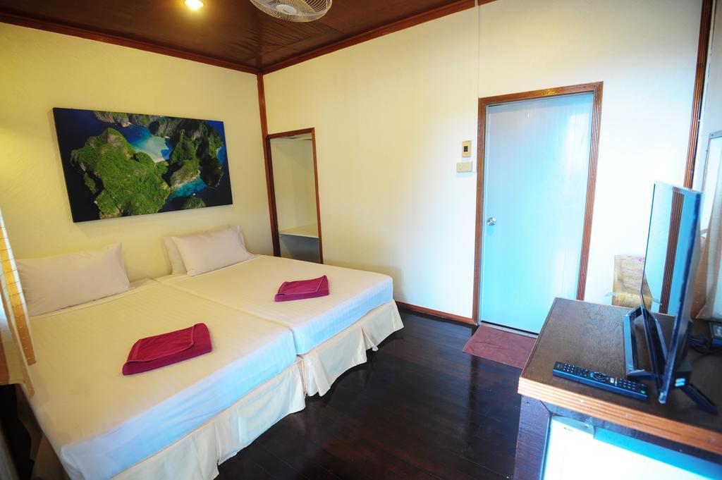 October Hostel Ko Phi Phi Exterior foto