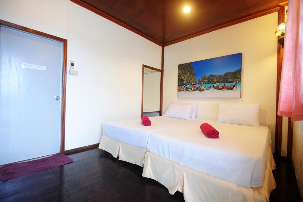 October Hostel Ko Phi Phi Exterior foto