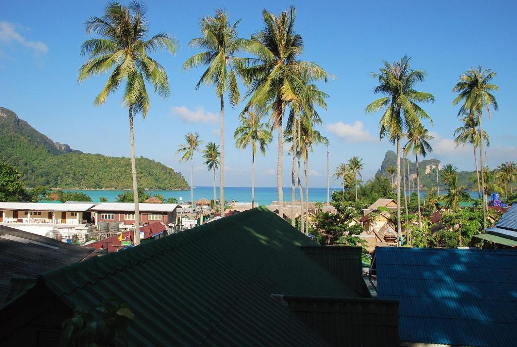 October Hostel Ko Phi Phi Exterior foto